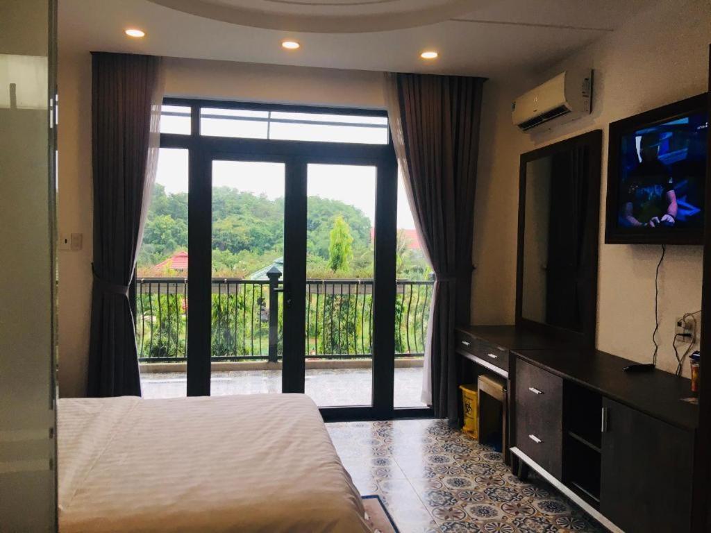 Khu Nghỉ Dưỡng Hương Sen - Bình Mỹ, Củ Chi TP. Hồ Chí Minh Ngoại thất bức ảnh